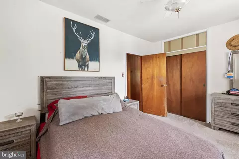Bedroom - 626 Laurel Dr, Pasadena, MD 21122 photo 1 of 3