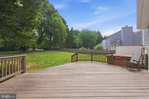 Exterior - 1007 Tasker Ln, Arnold, MD 21012 photo 3 of 5
