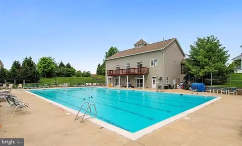 1007 Tasker Ln, Arnold, MD 21012