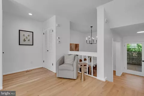 Entry Way - 12 Union St, Annapolis, MD 21401 photo 1 of 6