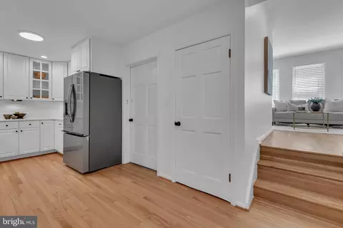 Entry Way - 12 Union St, Annapolis, MD 21401 photo 2 of 6