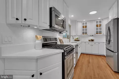 Kitchen - 12 Union St, Annapolis, MD 21401 photo 2 of 5