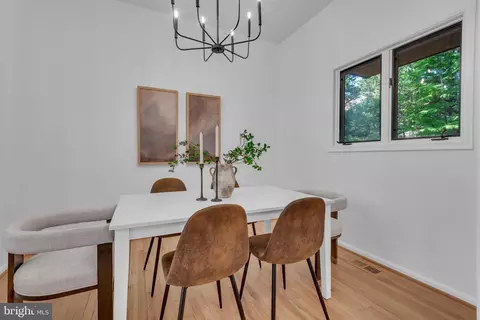 Dining - 12 Union St, Annapolis, MD 21401 photo 4 of 6