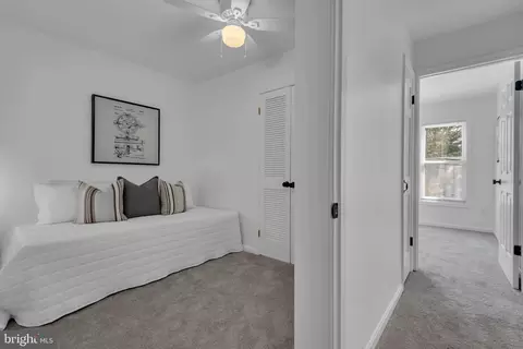 Entry Way - 12 Union St, Annapolis, MD 21401 photo 3 of 6