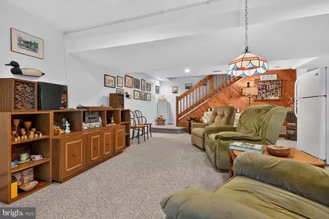 Living - 1876 Potomac Rd, Pasadena, MD 21122 photo 2 of 2