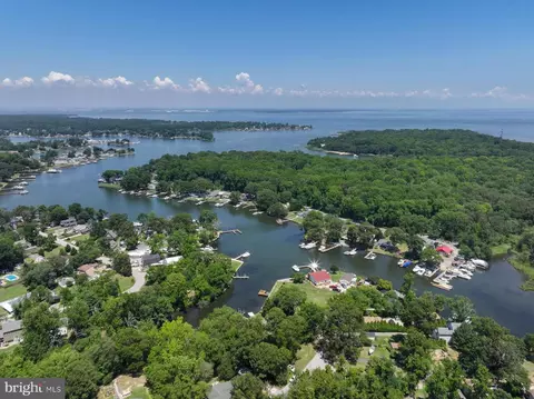 View/Area - 1876 Potomac Rd, Pasadena, MD 21122 photo 9 of 10