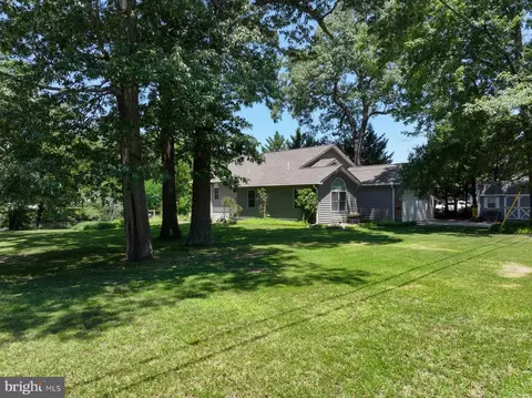 Exterior - 1876 Potomac Rd, Pasadena, MD 21122 photo 3 of 12