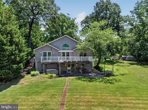 Exterior - 1876 Potomac Rd, Pasadena, MD 21122 photo 8 of 12