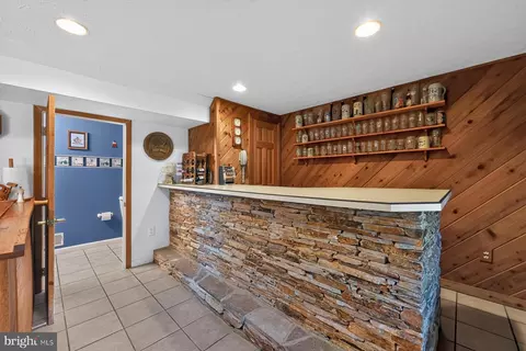 Entry Way - 1876 Potomac Rd, Pasadena, MD 21122 photo 4 of 4