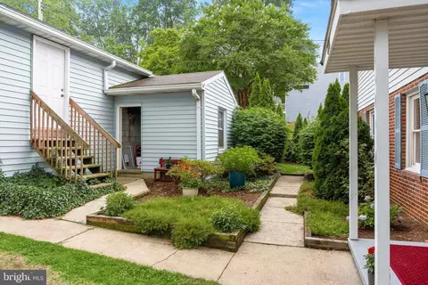 Exterior - 844 Harbor View Ter, Annapolis, MD 21409 photo 10 of 11