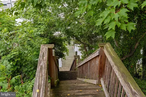 Exterior - 844 Harbor View Ter, Annapolis, MD 21409 photo 9 of 11