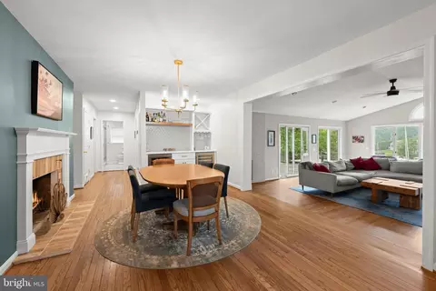 Dining - 844 Harbor View Ter, Annapolis, MD 21409 photo 1 of 4