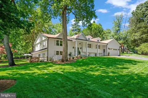 3134 Starboard Dr, Annapolis, MD 21403