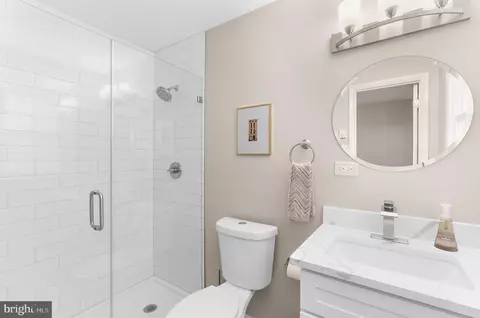 Bath - 176 Cardamon Dr, Edgewater, MD 21037 photo 1 of 4