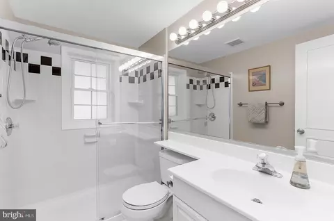 Bath - 176 Cardamon Dr, Edgewater, MD 21037 photo 3 of 4