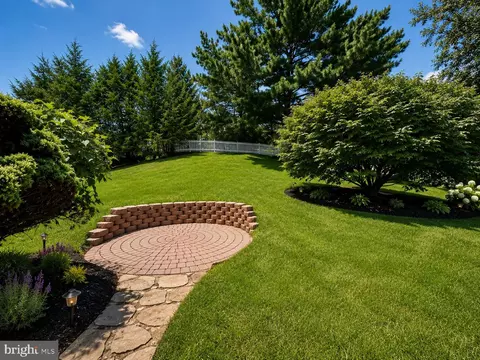 Exterior - 736 Hillmeade Rd, Edgewater, MD 21037 photo 3 of 6