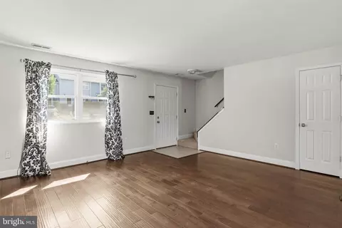 Living - 393 Carronade Way, Arnold, MD 21012 photo 2 of 2