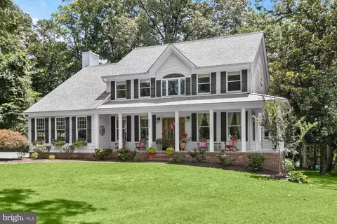 211 Serenade Ct, Millersville, MD 21108