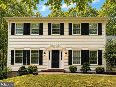 1224 Nob Hill Dr, Gambrills, MD 21054