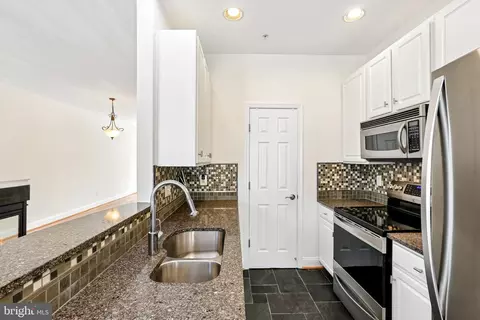 Kitchen - 8204 Brooktree St, Laurel, MD 20724 photo 3 of 5