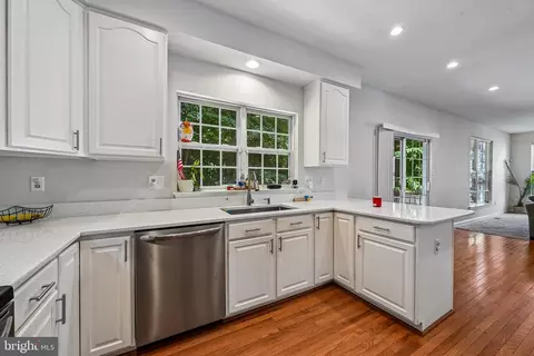Kitchen - 2996 Winding River Pl, Laurel, MD 20724 photo 4 of 4