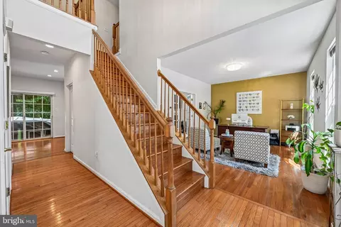 Entry Way - 2996 Winding River Pl, Laurel, MD 20724 photo 1 of 4