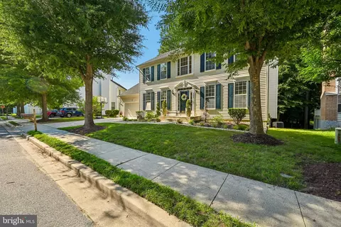 Exterior - 2996 Winding River Pl, Laurel, MD 20724 photo 17 of 28
