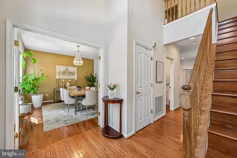 Entry Way - 2996 Winding River Pl, Laurel, MD 20724 photo 2 of 4
