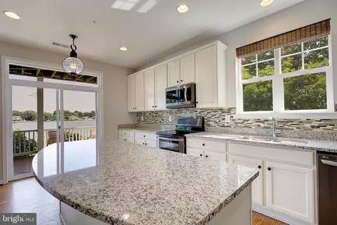 Kitchen - 3956 Honeysuckle Dr, Edgewater, MD 21037 photo 2 of 3