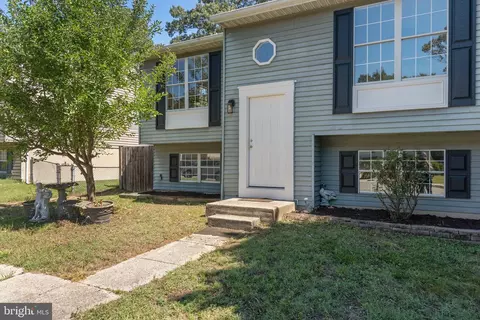 Exterior - 2416 230th St, Pasadena, MD 21122 photo 2 of 3