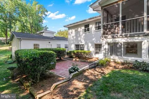 Exterior - 1908 Dulaney Pl, Annapolis, MD 21409 photo 7 of 13