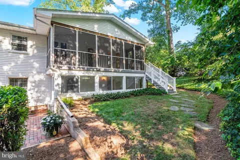 Exterior - 1908 Dulaney Pl, Annapolis, MD 21409 photo 8 of 13