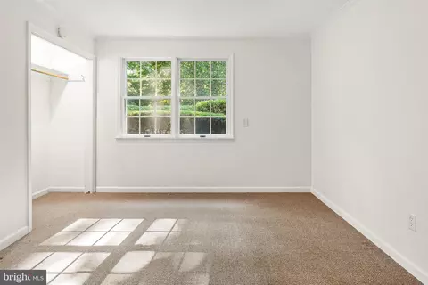 Bedroom - 1908 Dulaney Pl, Annapolis, MD 21409 photo 6 of 7