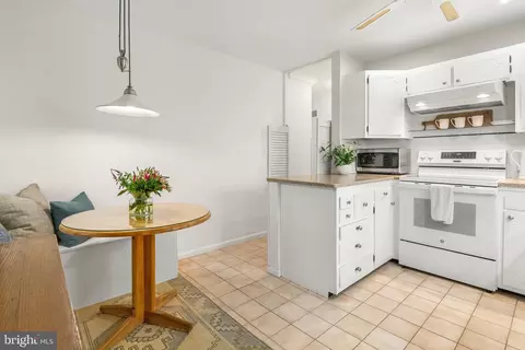 Kitchen - 1908 Dulaney Pl, Annapolis, MD 21409 photo 1 of 3