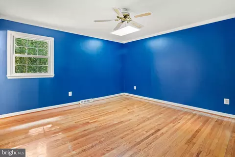 Bedroom - 1908 Dulaney Pl, Annapolis, MD 21409 photo 1 of 7