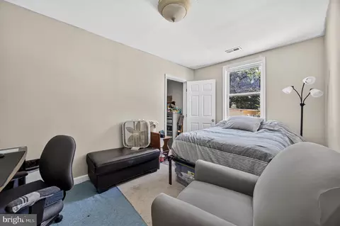 Bedroom - 231 Carvel Rd, Pasadena, MD 21122 photo 3 of 4