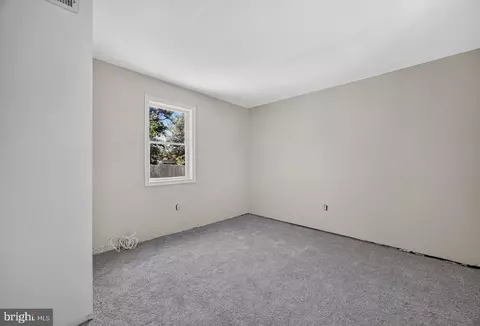 Bedroom - 231 Carvel Rd, Pasadena, MD 21122 photo 1 of 4