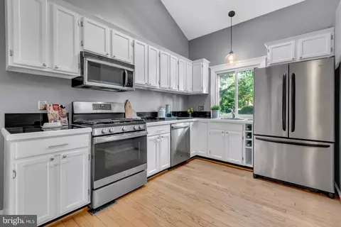 Kitchen - 509 Schley Rd, Annapolis, MD 21401 photo 1 of 3