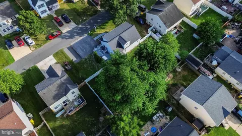 View/Area - 758 210th St, Pasadena, MD 21122 photo 5 of 5