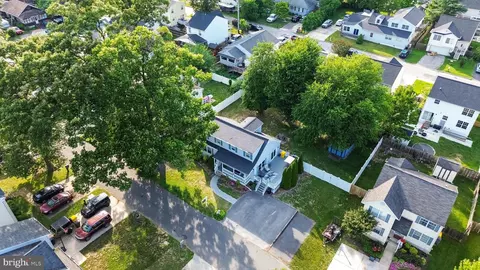 View/Area - 758 210th St, Pasadena, MD 21122 photo 1 of 5
