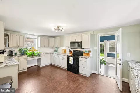 Other - 335 Beach Ave, Pasadena, MD 21122 photo 2 of 10