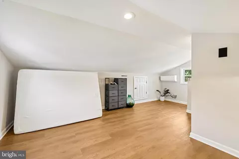 Bedroom - 335 Beach Ave, Pasadena, MD 21122 photo 3 of 3