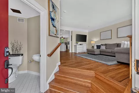 Entry Way - 144 Riverton Pl, Edgewater, MD 21037 photo 1 of 4