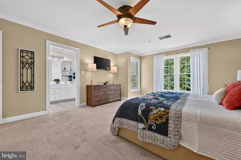 Bedroom - 144 Riverton Pl, Edgewater, MD 21037 photo 2 of 6