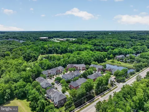 View/Area - 144 Riverton Pl, Edgewater, MD 21037 photo 3 of 11