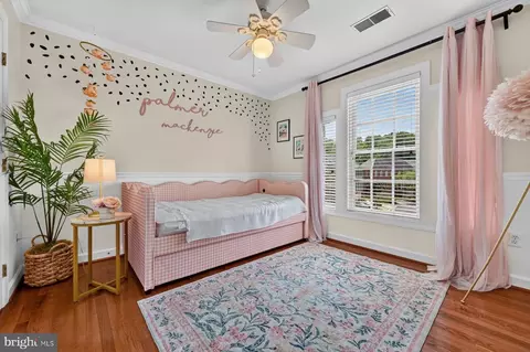 Bedroom - 144 Riverton Pl, Edgewater, MD 21037 photo 4 of 6