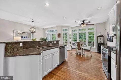 Kitchen - 144 Riverton Pl, Edgewater, MD 21037 photo 5 of 5