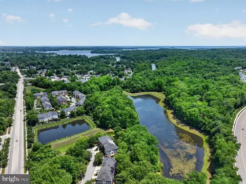 View/Area - 144 Riverton Pl, Edgewater, MD 21037 photo 5 of 11