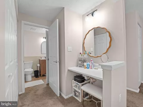Entry Way - 3634 Robin Air Ct, Pasadena, MD 21122 photo 3 of 3