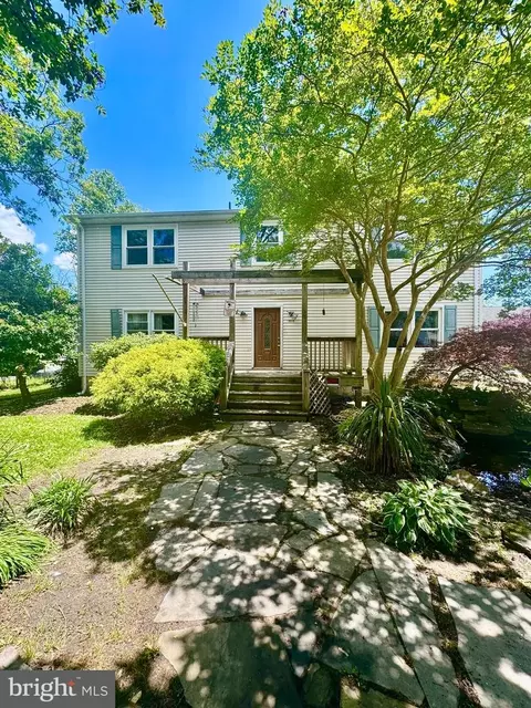 4939 Bonniewood Dr, Shady Side, MD 20764
